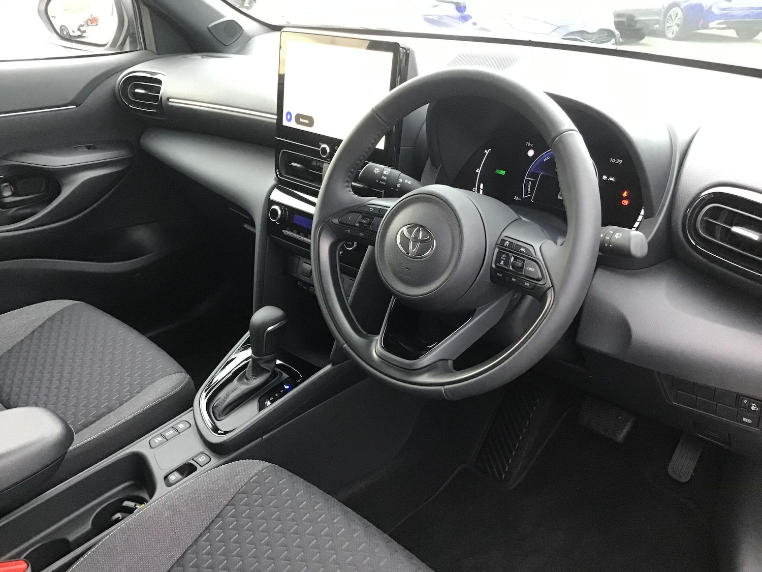 Used Toyota Yaris Cross 2025 for sale - 77267209: Photo 15