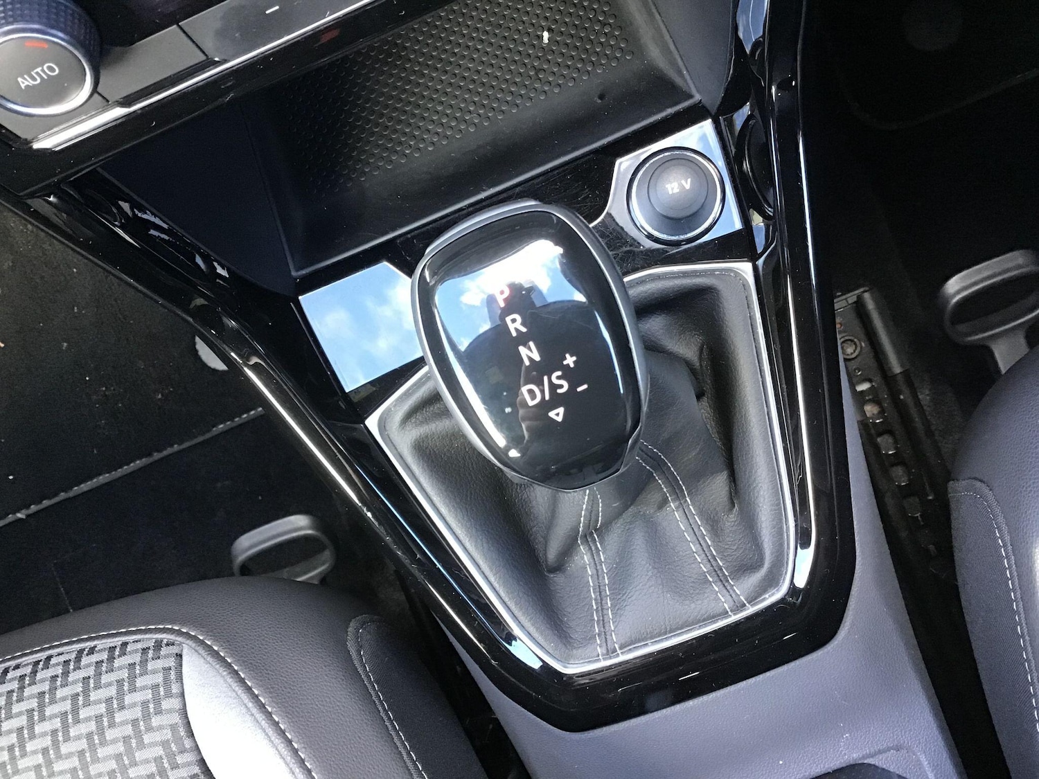 Used Volkswagen T-Cross 2020 for sale - 78072877: Photo 12