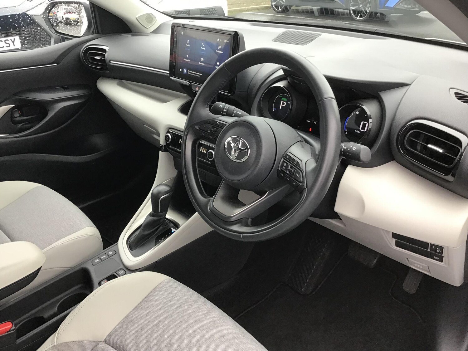 Used Toyota Yaris 2022 for sale - 77783957: Photo 15