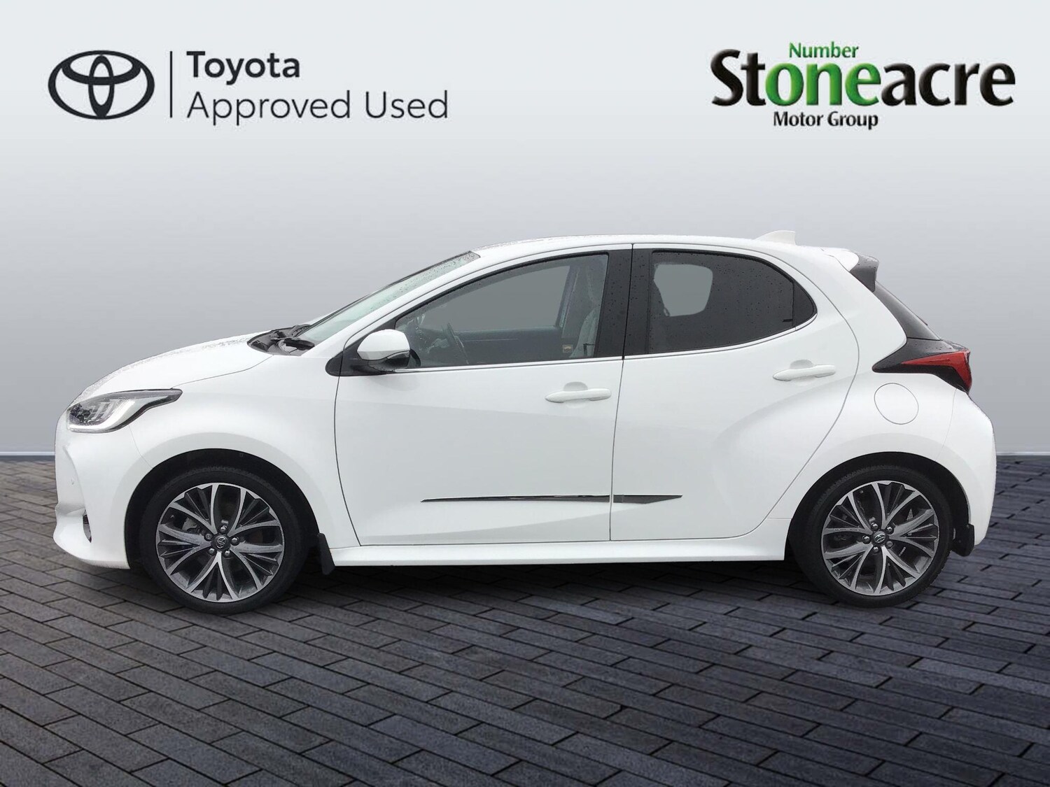 Used Toyota Yaris 2022 for sale - 77783957: Photo 25