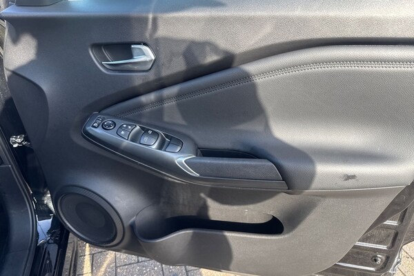Used Nissan Juke 2024 for sale - 75796702: Photo 35