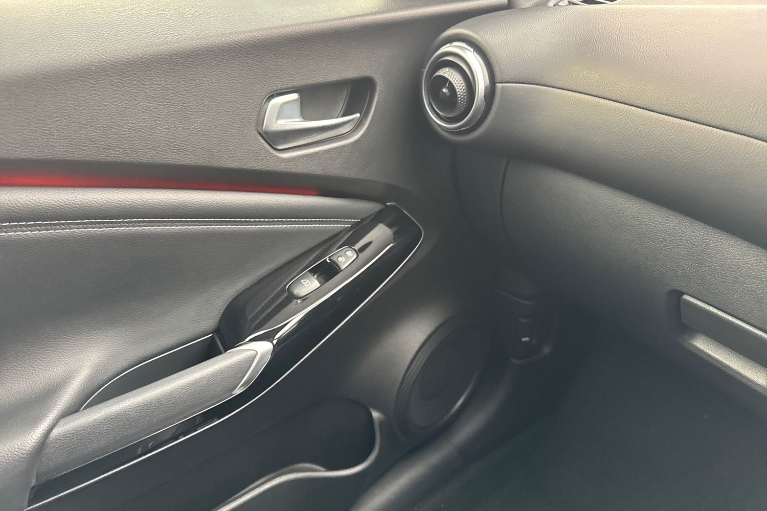 Used Nissan Juke 2024 for sale - 76328280: Photo 32