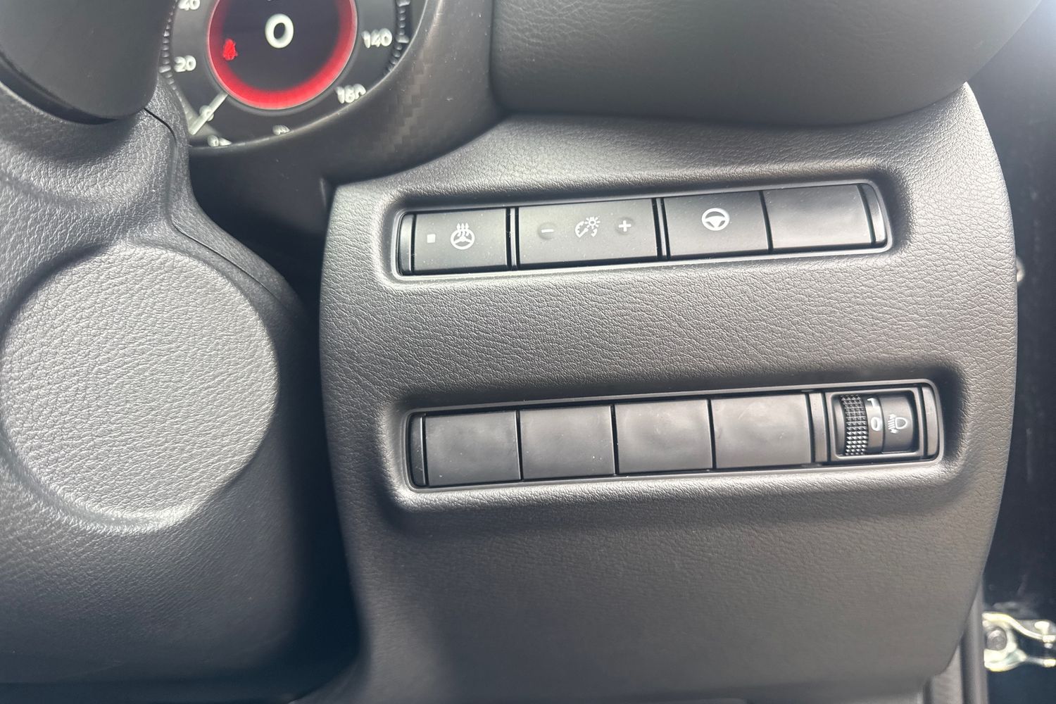 Used Nissan Juke 2025 for sale - 76055719: Photo 37