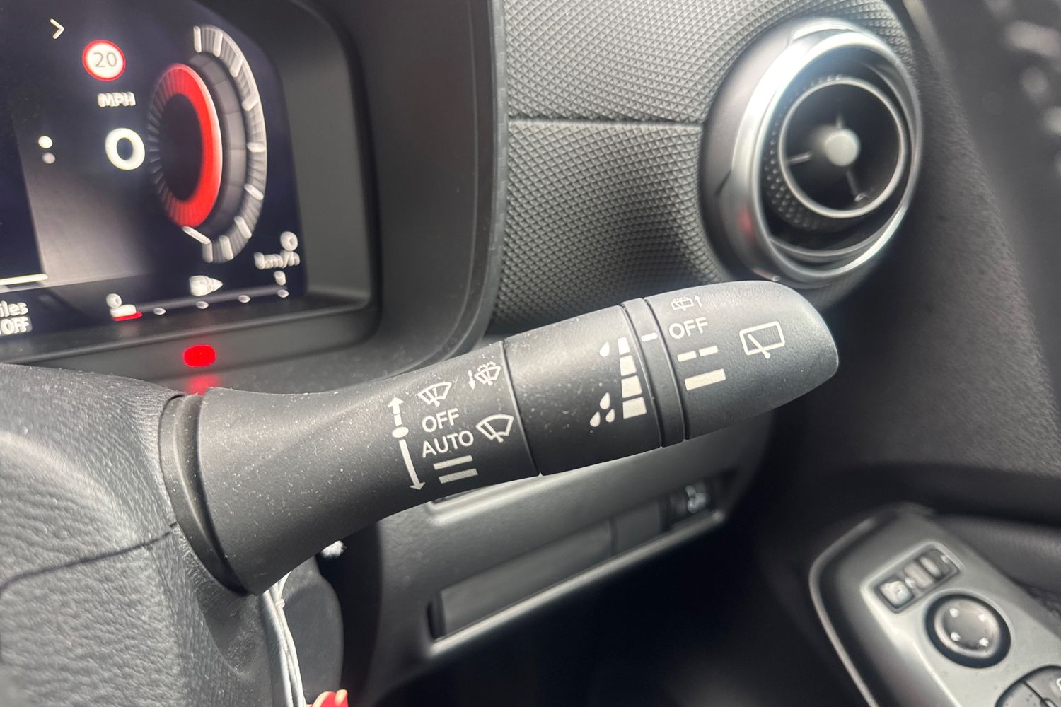 Used Nissan Juke 2025 for sale - 77539734: Photo 37