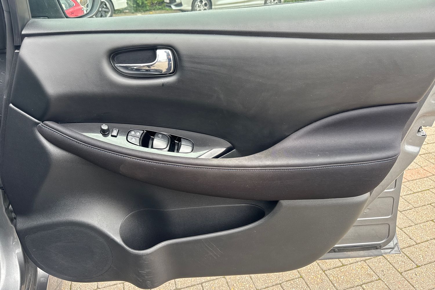 Used Nissan Leaf 2022 for sale - 75992877: Photo 25