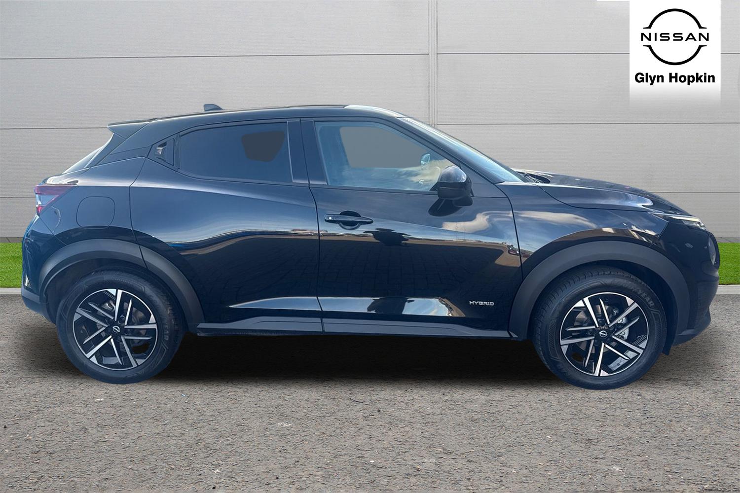 Used Nissan Juke 2024 for sale - 75675227: Photo 2