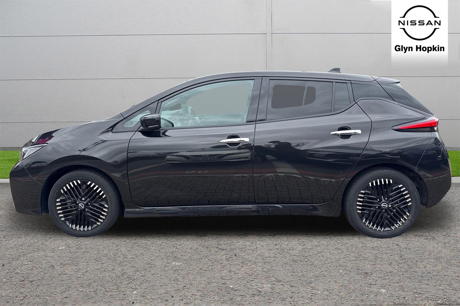 Used Nissan Leaf 2022 for sale - 76130634: Photo 6
