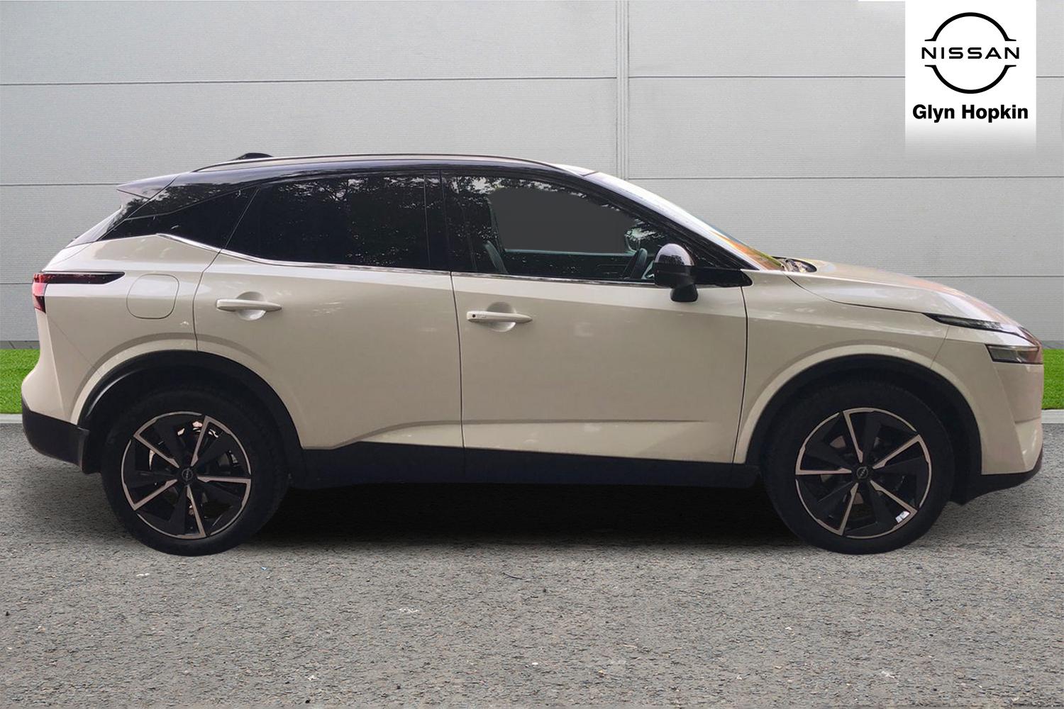 Used Nissan Qashqai 2022 for sale - 76154765: Photo 2