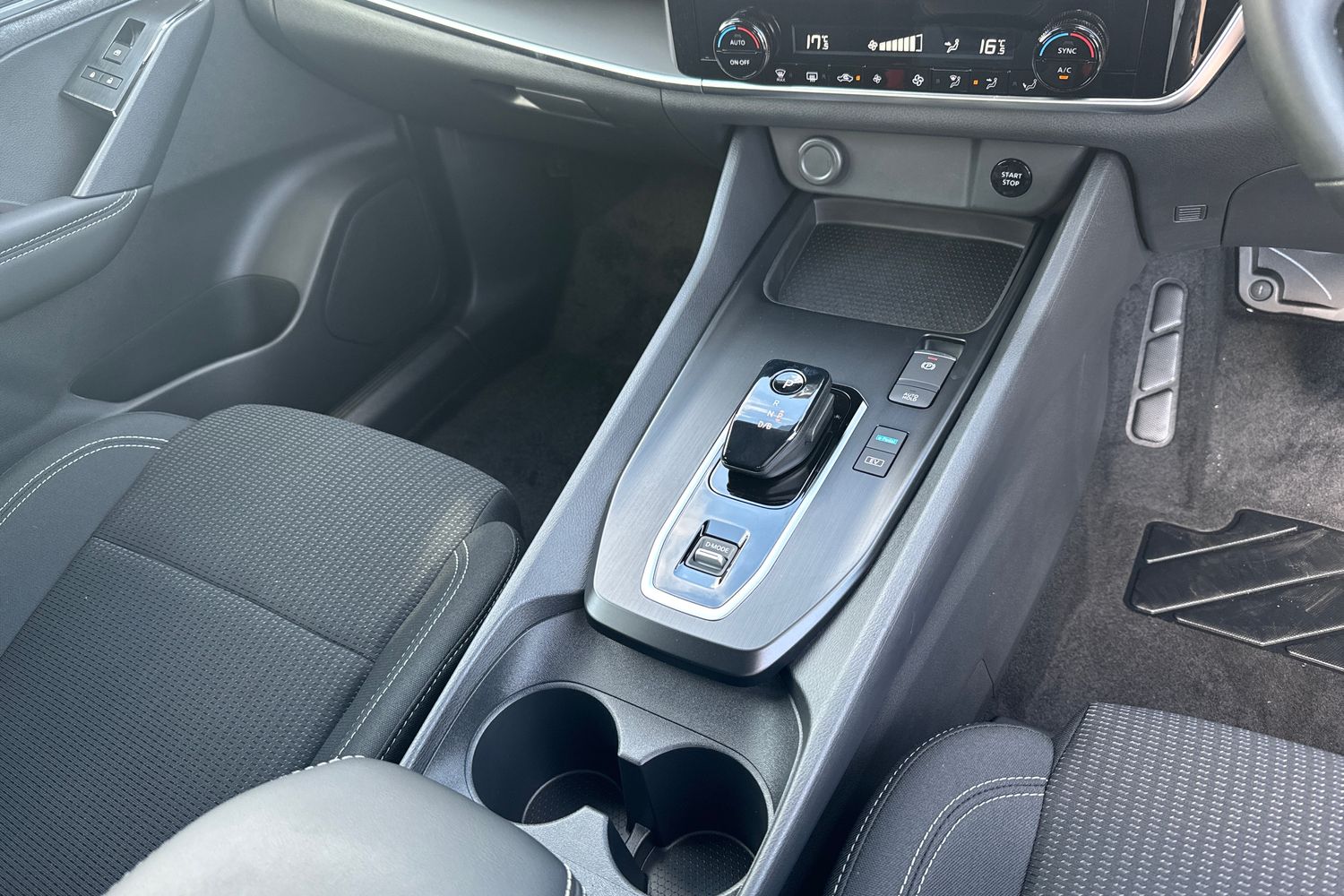 Used Nissan Qashqai 2025 for sale - 76479670: Photo 14