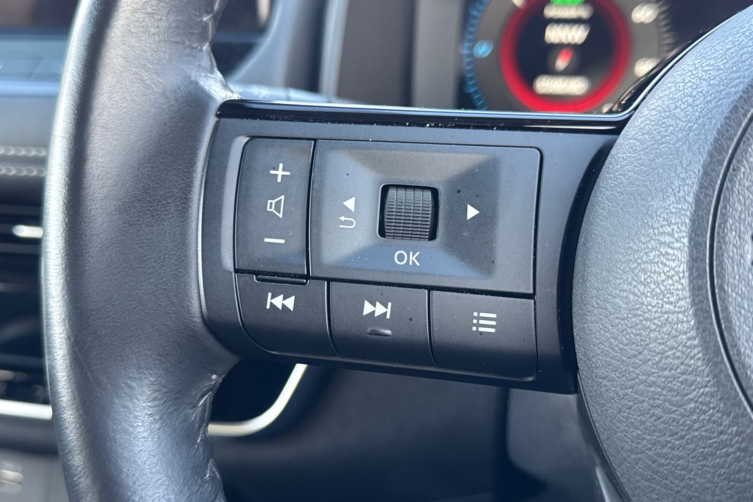 Used Nissan X-Trail 2023 for sale - 77300427: Photo 21