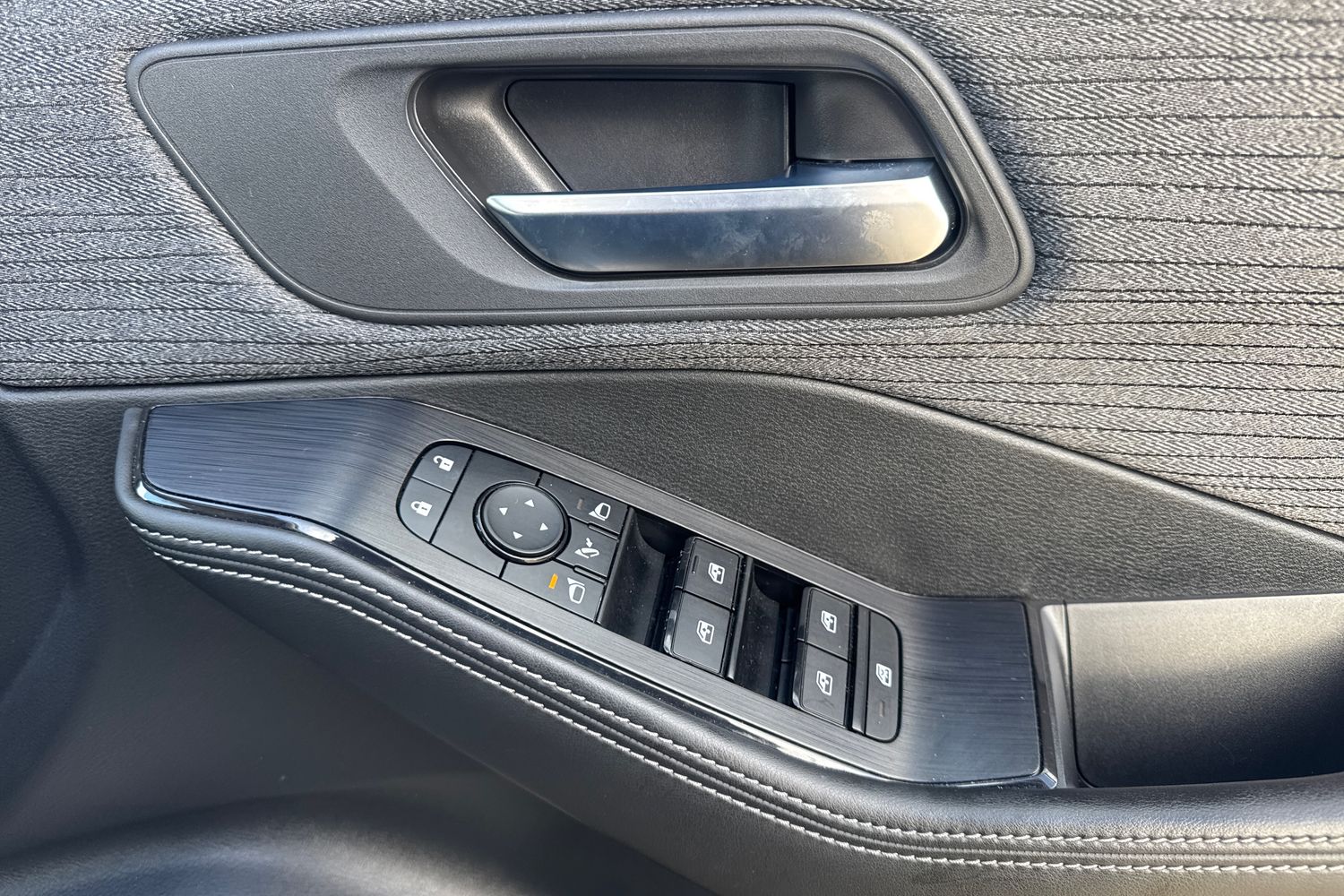 Used Nissan X-Trail 2023 for sale - 77300427: Photo 38