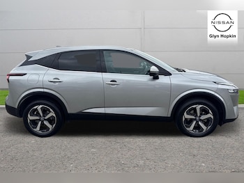 Used Nissan Qashqai 2023 for sale - 75980075: Photo