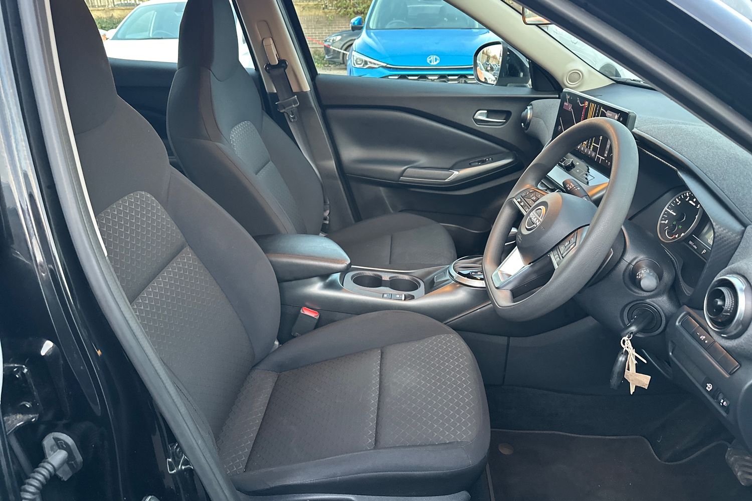 Used Nissan Juke 2024 for sale - 76927908: Photo 36