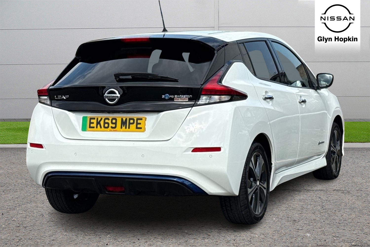 Used Nissan Leaf 2019 for sale - 76086836: Photo 3