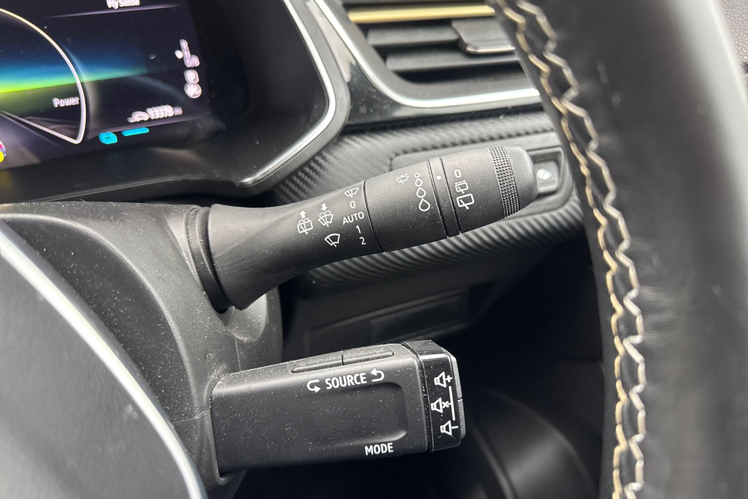 Used Renault Captur 2023 for sale - 76124589: Photo 40