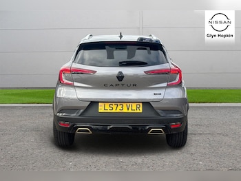 Used Renault Captur 2023 for sale - 76124589: Photo