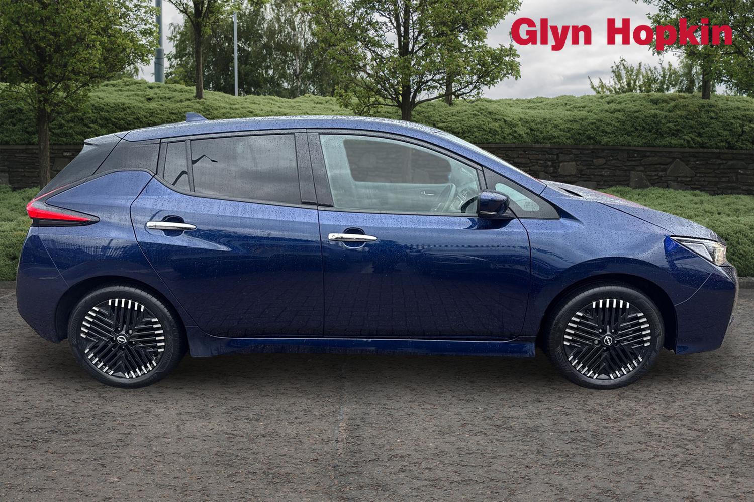 Used Nissan Leaf 2022 for sale - 77256485: Photo 2