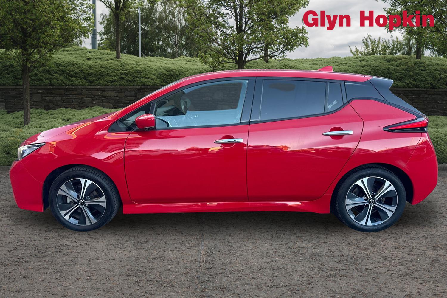 Used Nissan Leaf 2021 for sale - 76984130: Photo 6