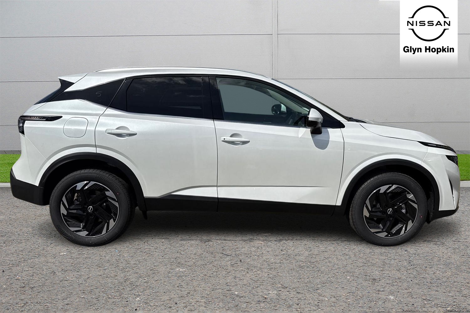 Used Nissan Qashqai 2025 for sale - 76704511: Photo 2