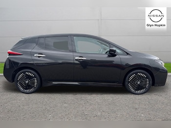 Used Nissan Leaf 2022 for sale - 77115992: Photo