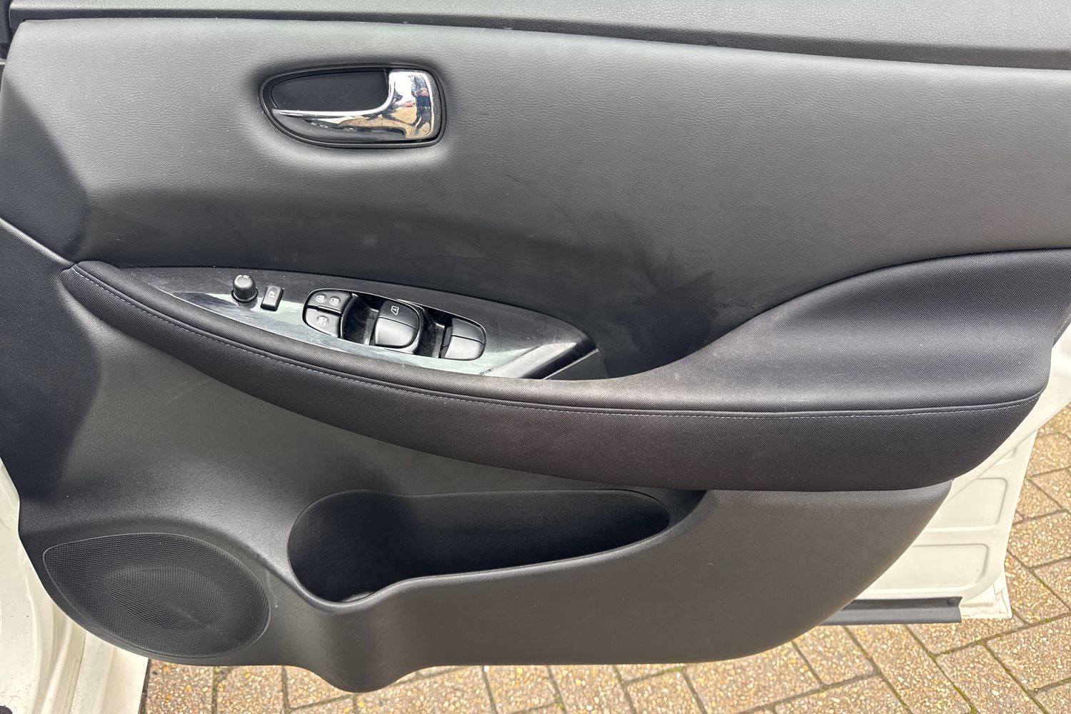 Used Nissan Leaf 2022 for sale - 77592175: Photo 34