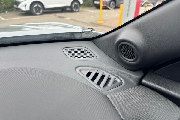 Used Nissan Juke 2024 for sale - 75466069: Photo 35