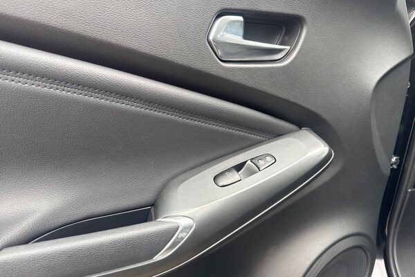 Used Nissan Juke 2024 for sale - 75465922: Photo 27