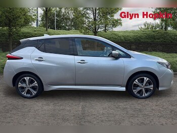 Used Nissan Leaf 2021 for sale - 77927379: Photo