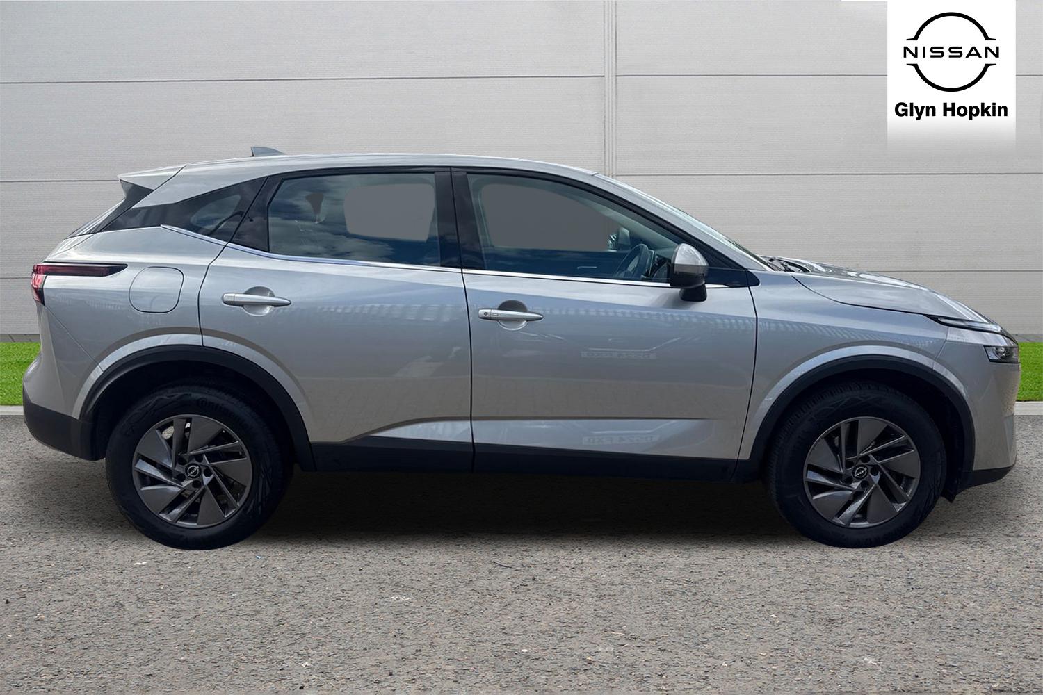 Used Nissan Qashqai 2023 for sale - 75722358: Photo 2