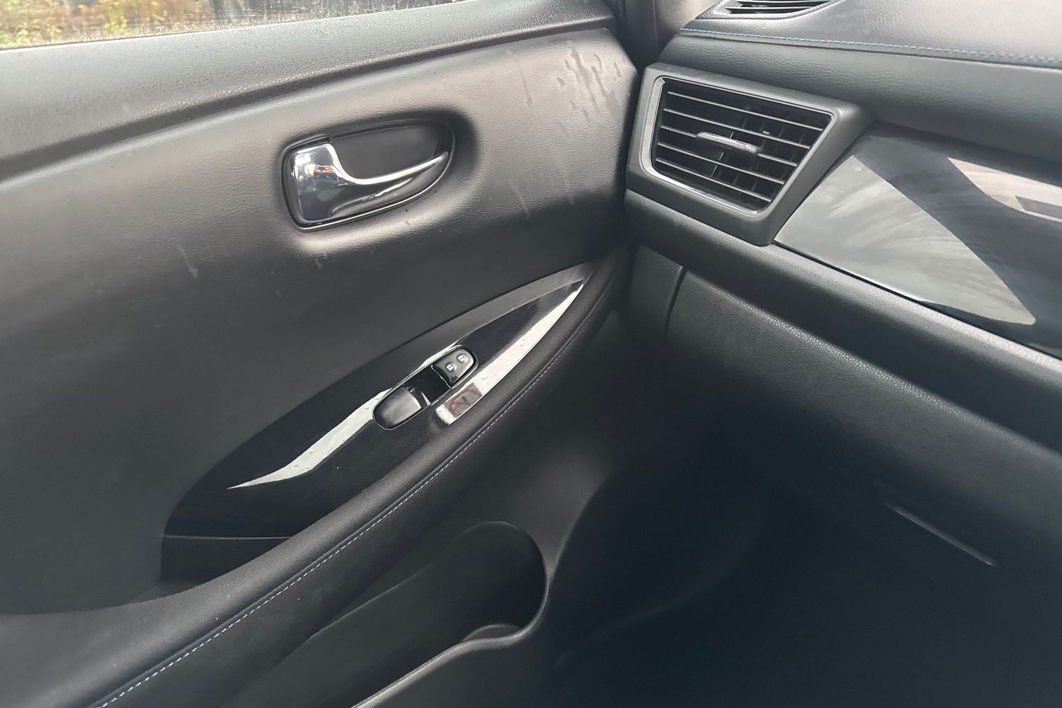 Used Nissan Leaf 2022 for sale - 76400714: Photo 40