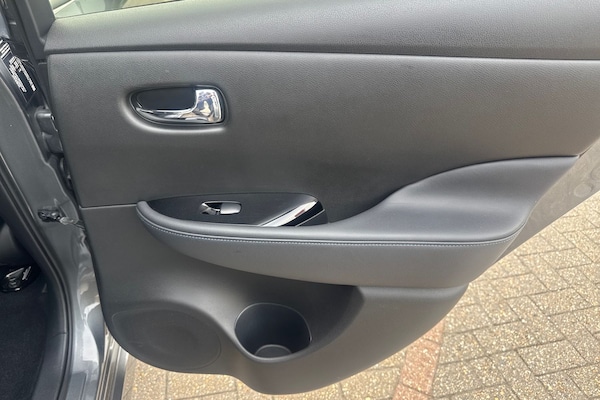 Used Nissan Leaf 2022 for sale - 75466377: Photo 25