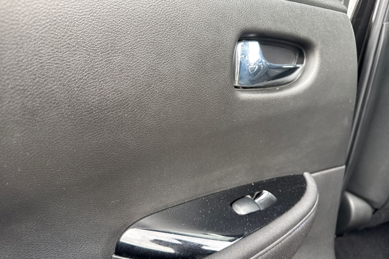 Used Nissan Leaf 2022 for sale - 77560577: Photo 29