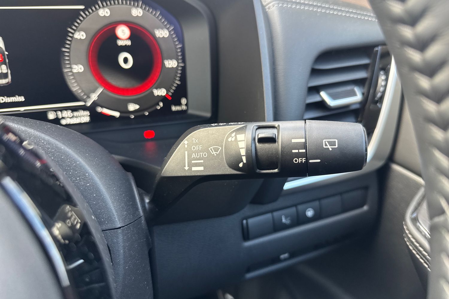 Used Nissan X-Trail 2023 for sale - 76008184: Photo 39