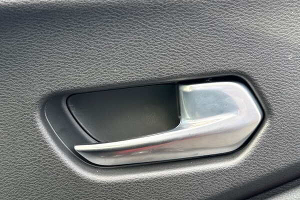 Used Nissan Juke 2024 for sale - 75466324: Photo 40