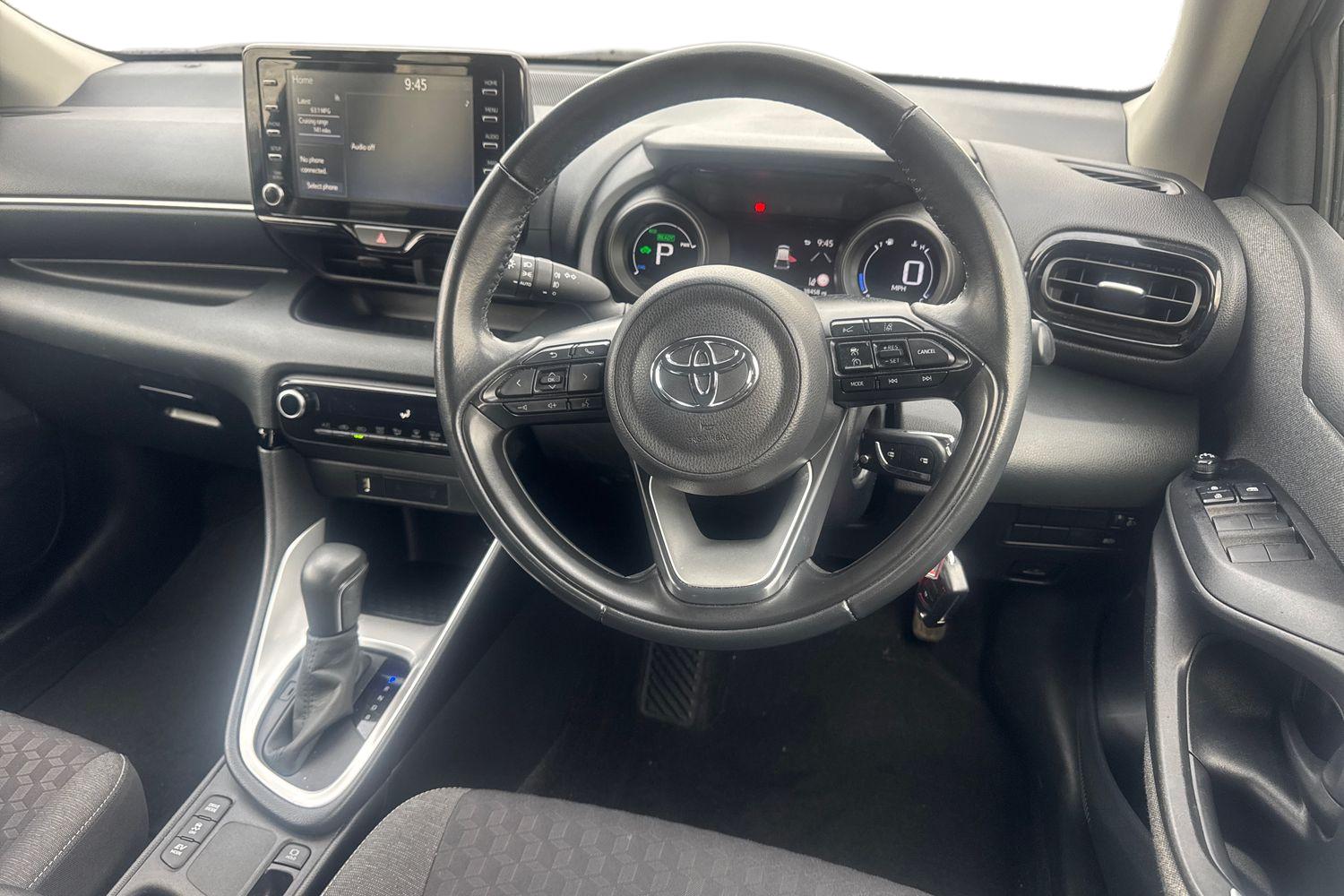 Used Toyota Yaris 2022 for sale - 76297336: Photo 10