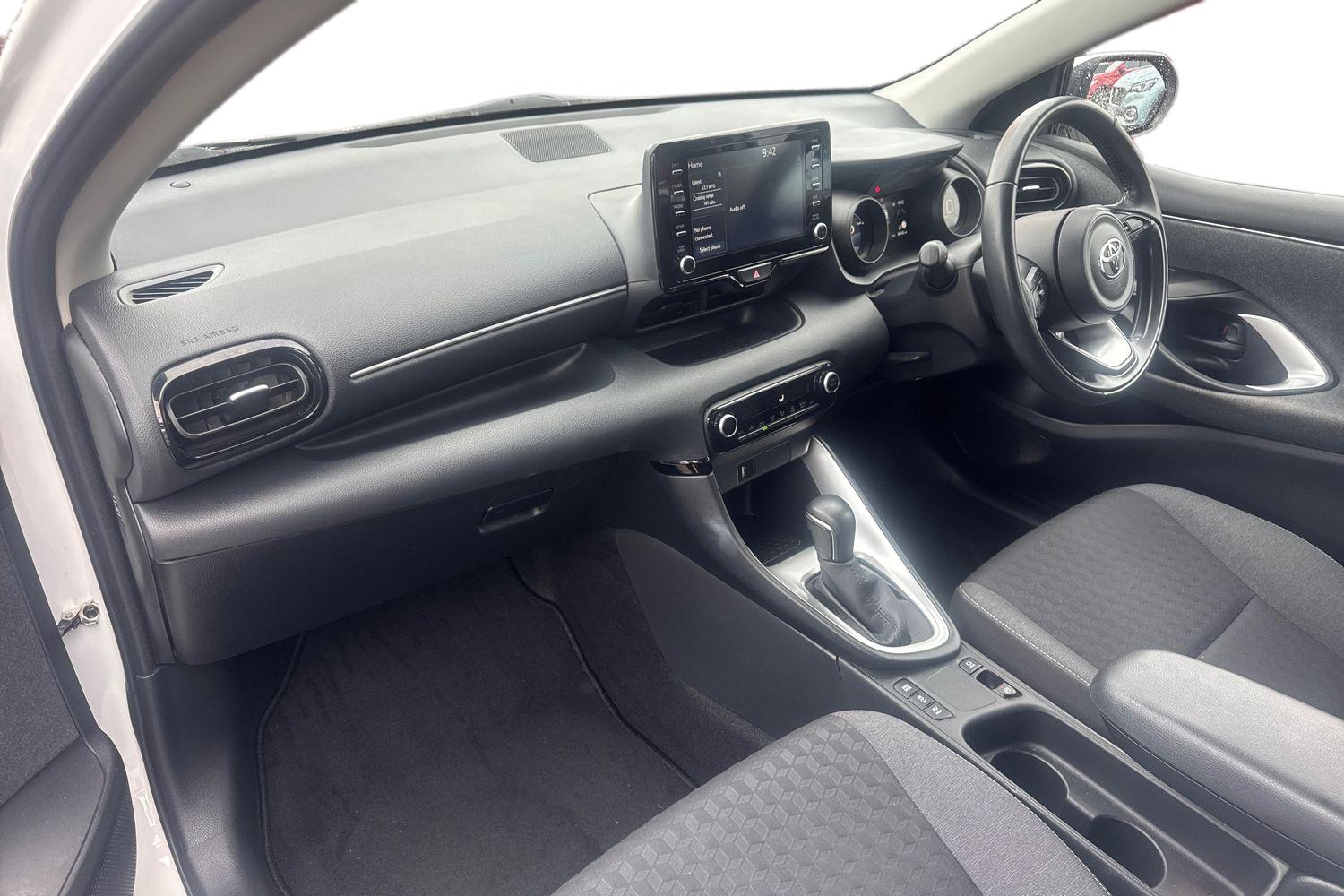 Used Toyota Yaris 2022 for sale - 76297336: Photo 13