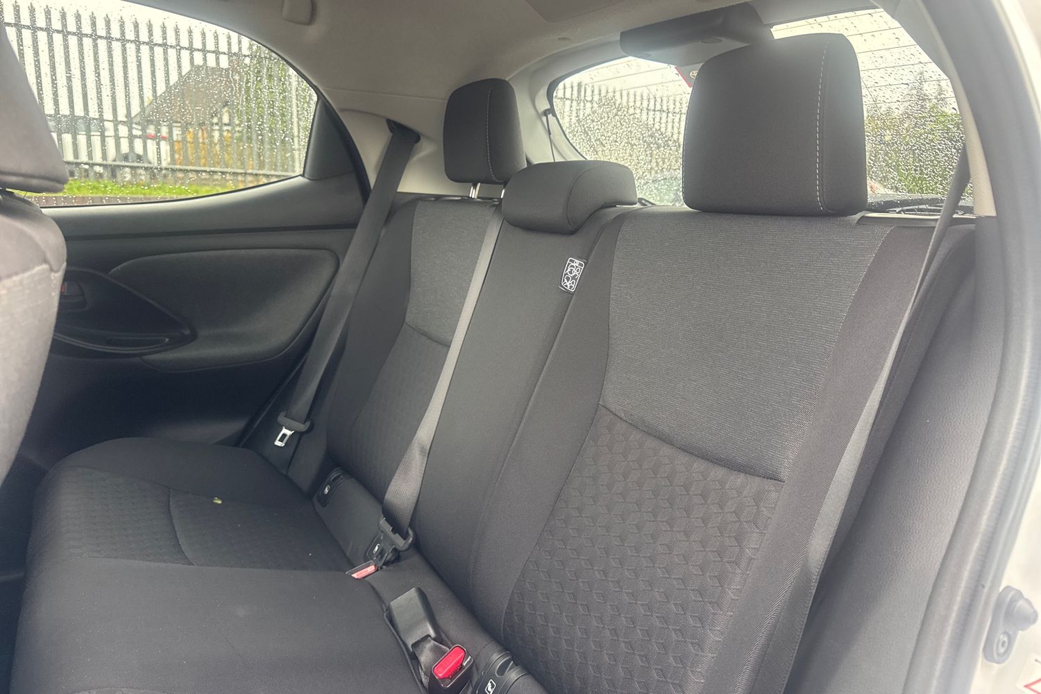 Used Toyota Yaris 2022 for sale - 76297336: Photo 30