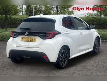 Used Toyota Yaris 2022 for sale - 76297336: Photo