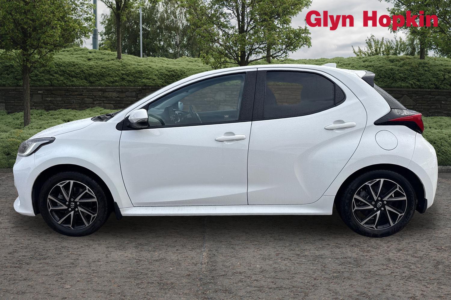 Used Toyota Yaris 2022 for sale - 76297336: Photo 6