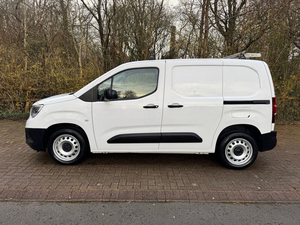 Used Vauxhall Combo 2021 for sale - 77806834: Photo 2