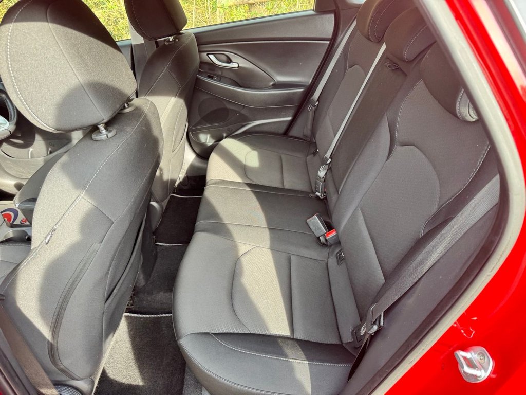 Used Hyundai i30 2018 for sale - 77967296: Photo 16