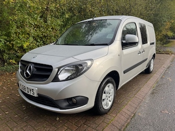 2019 (68) - 1.5 109 CDI BlueEfficiency Crew Van Double Cab 6dr Diesel Manual L3 Euro 5 6-Door