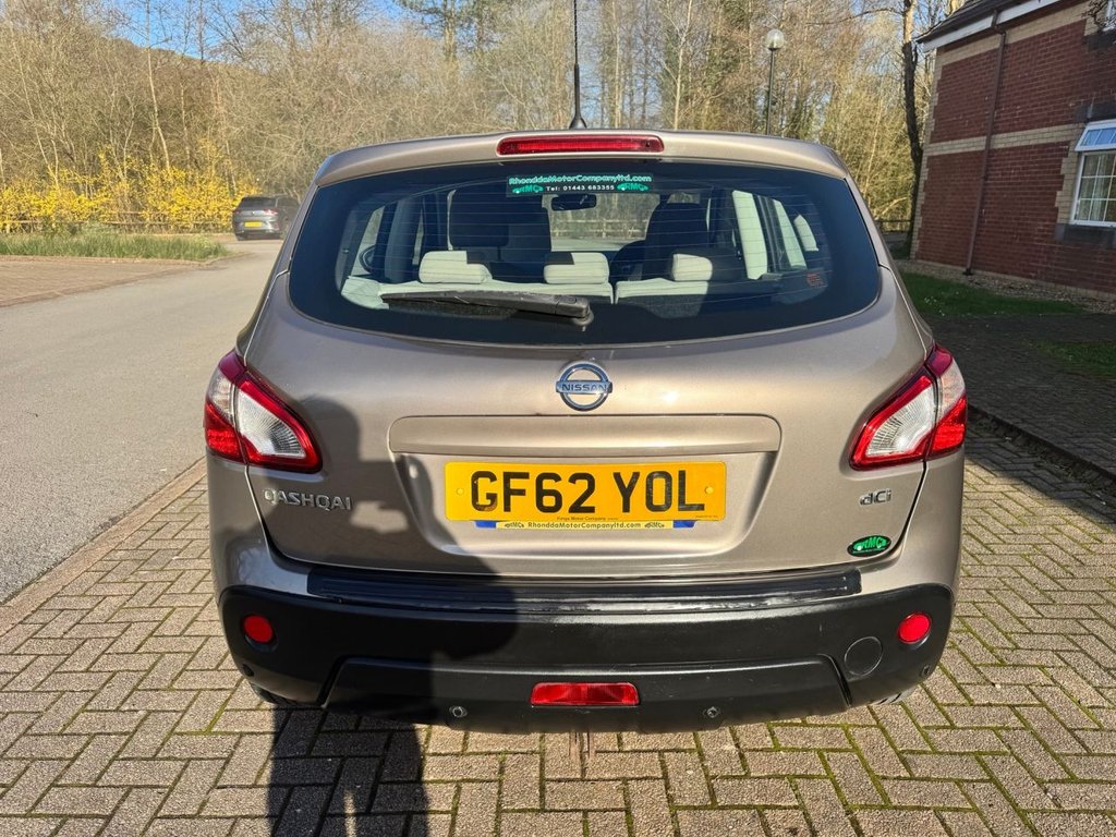 Used Nissan Qashqai 2012 for sale - 77936512: Photo 7