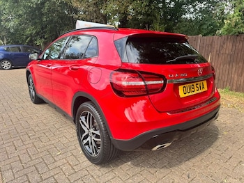 Used Mercedes-Benz GLA 2019 for sale - 79530503: Photo