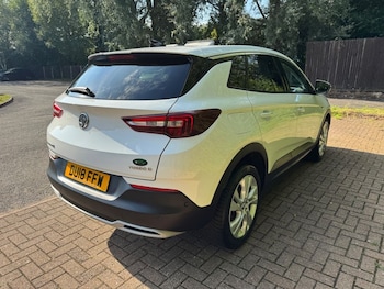 Used Vauxhall Grandland X 2018 for sale - 75960838: Photo