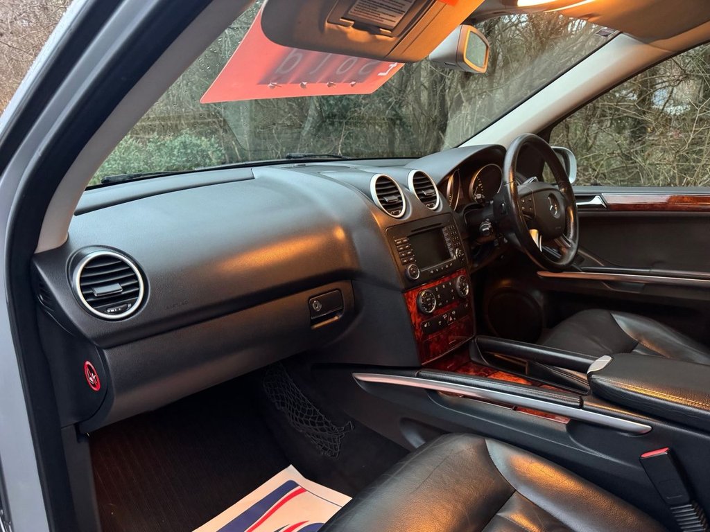 Used Mercedes-Benz M Class 2006 for sale - 77342085: Photo 10