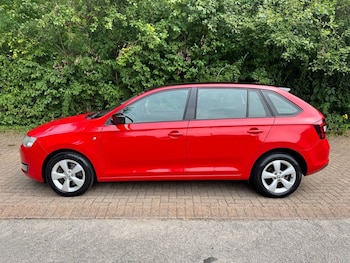 Used Skoda Rapid Spaceback 2014 for sale - 79289085: Photo