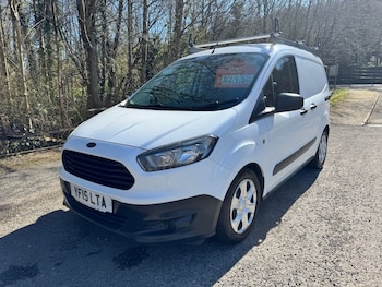 Used Ford Transit Courier 2015 for sale - 77936937: Photo