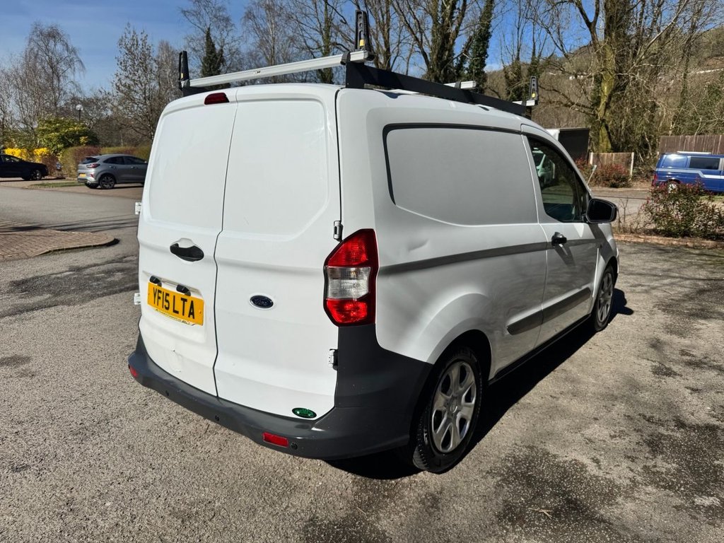 Used Ford Transit Courier 2015 for sale - 77936937: Photo 5