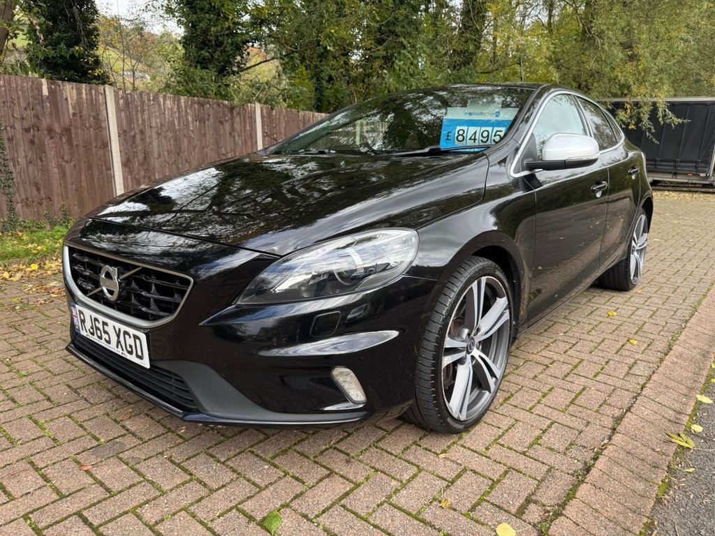 Used Volvo V40 2015 for sale - 76396177: Photo 1
